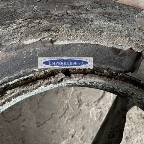 campana inferior con desgastes